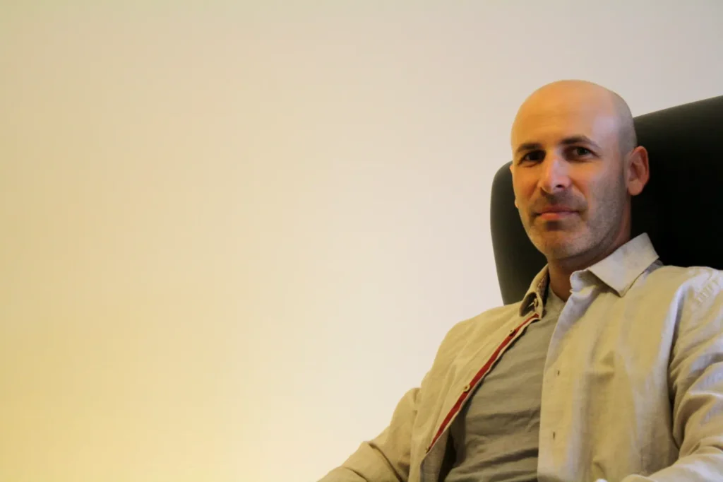 English hypnotherapist in Nijmegen – Omree Shuval, Flexible Minds